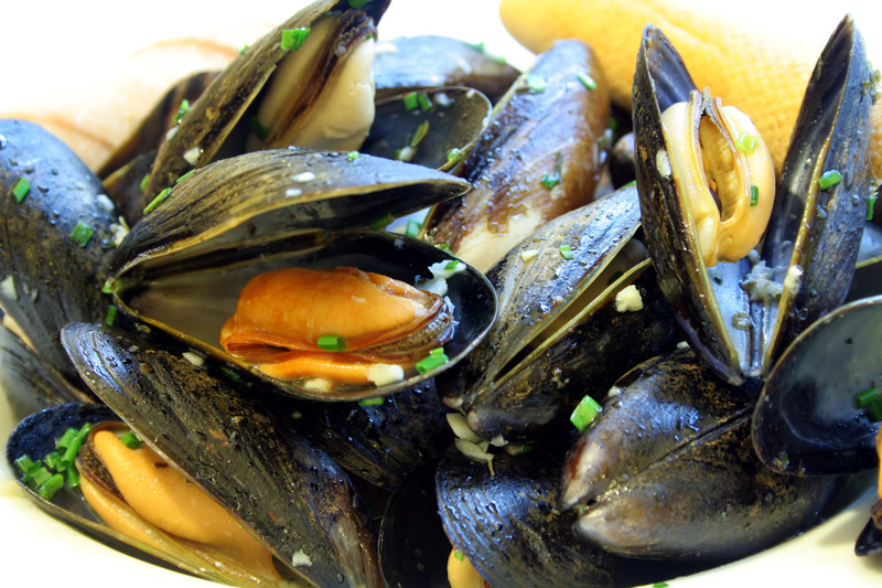 Recette des moules au basilic thaï et citronnelle