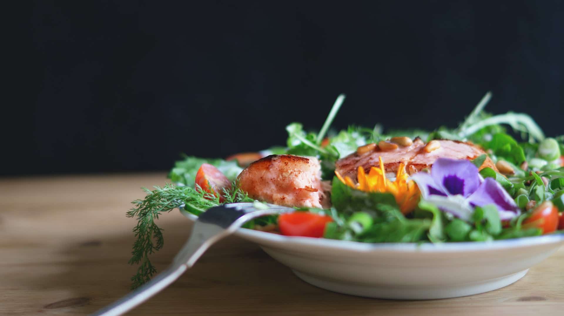 3 recettes de salades au poisson pour cet été